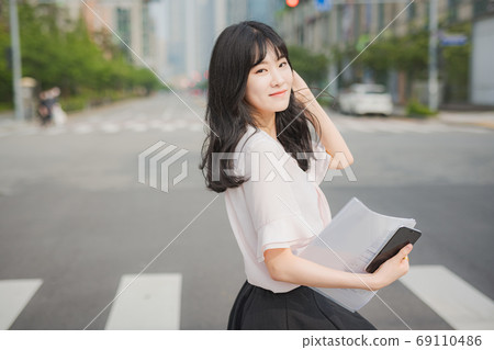 Career Woman Business Office Worker 69110486