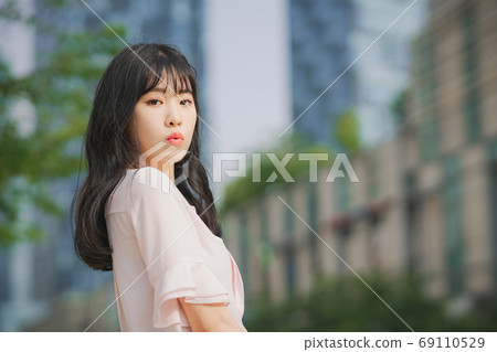 Career Woman Business Office Worker 69110529