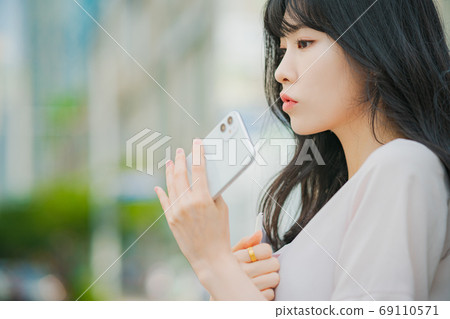 Career Woman Business Office Worker 69110571