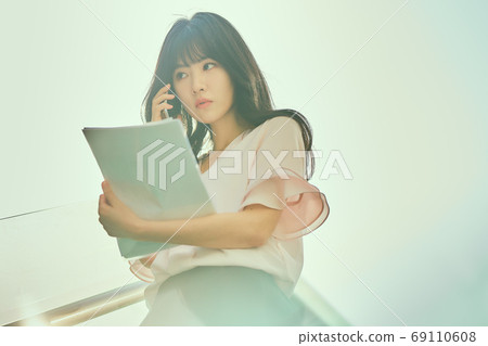 career woman business office worker career woman business office worker 69110608