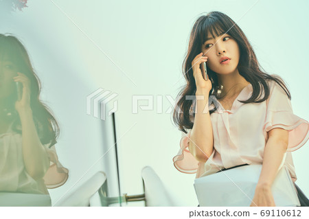 career woman business office worker 69110612