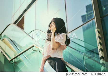 職業女性商務辦公室工作人員 69110654