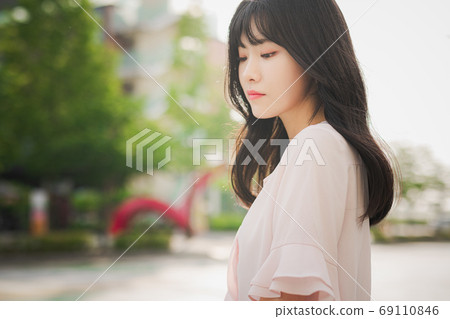 Career Woman Business Office Worker Career Woman Business Office Worker 69110846