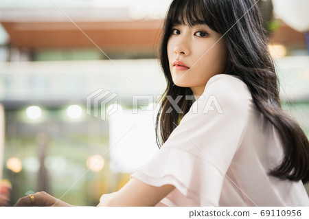 職業女性商務辦公室工作人員 69110956