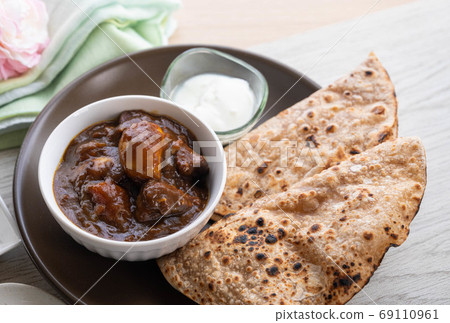 咖哩和薄煎餅 69110961