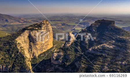 Aerial views of Cliffs at Salto de Roldan Aerial views of Cliffs at Salto de Roldan 69116269