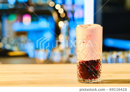 Cold cocktail clover club 69116428