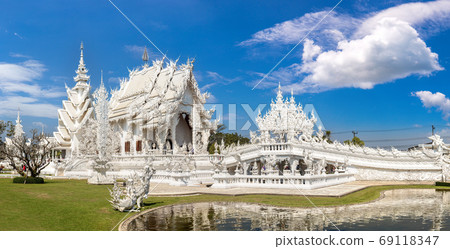 White Temple (Wat Rong Khun) in Chiang Rai 69118347