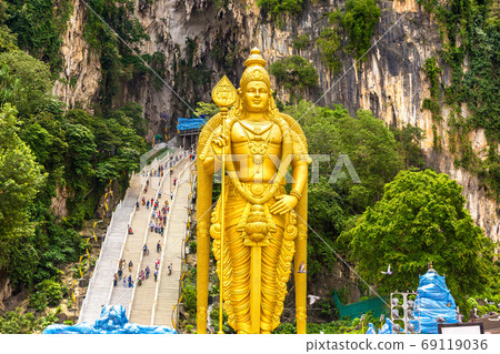 Batu cave in Kuala Lumpur 69119036