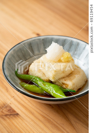 Deep-fried tofu Deep-fried tofu 69119454