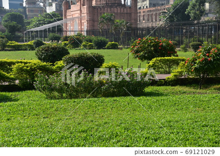 達卡，孟加拉國Lalberg堡，未完成的城堡廢墟美麗的花園和陵墓 69121029