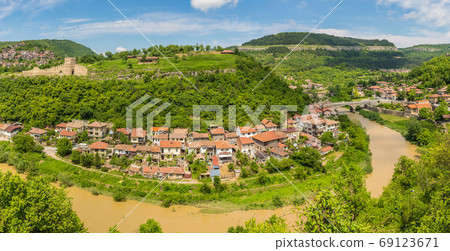 Veliko Tarnovo, Bulgaria Veliko Tarnovo, Bulgaria 69123671