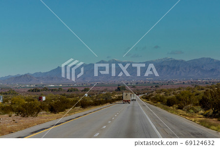 American make big rig semi truck transporting 69124632