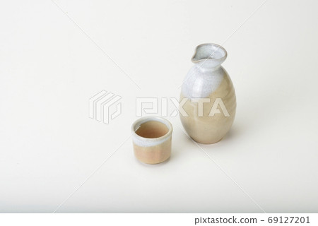 Tokkuri and Inoguchi 69127201
