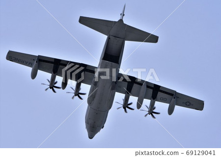United States Marine Corps KC-130J air tanker aircraft United States Marine Corps KC-130J air tanker aircraft 69129041