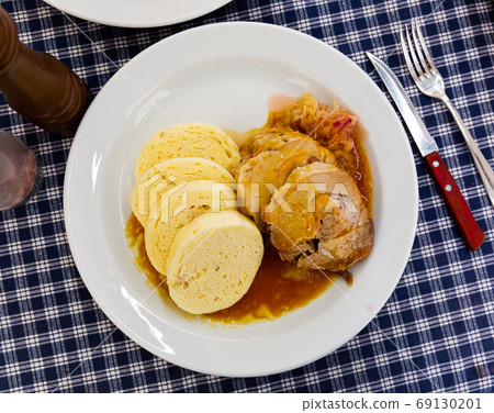 Knodels, pork and sauerkraut Knodels, pork and sauerkraut 69130201