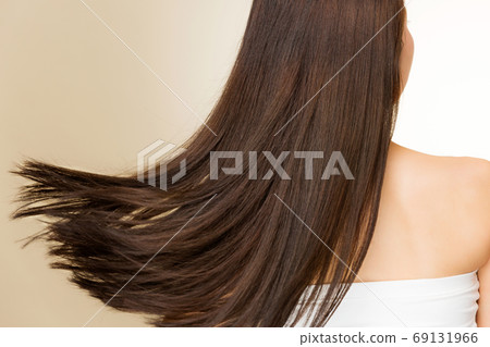 Vibrant hair. 69131966