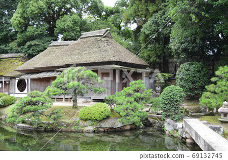 One of Okayama Korakuen's temples, Renchiken which I visited in early summer One of Okayama Korakuen's temples, Renchiken which I visited in early summer 69132745