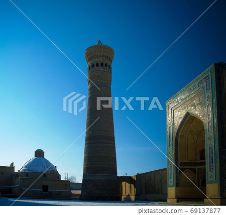 Mosque Kalyan minaret as part of Po-i-Kalyan complex Bukhara, Uzbekistan Mosque Kalyan minaret as part of Po-i-Kalyan complex Bukhara, Uzbekistan 69137877