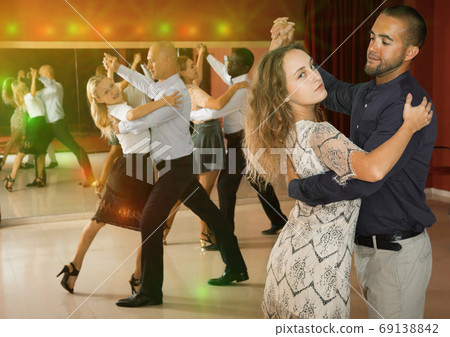 Couples enjoying foxtrot 69138842