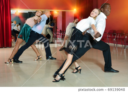 People practicing samba People practicing samba 69139048