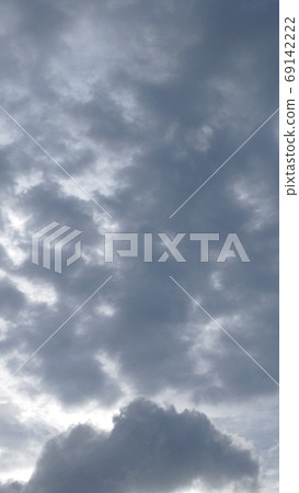 Bright clouds 69142222