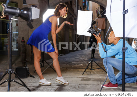 Photo shoot of young model Photo shoot of young model 69142493