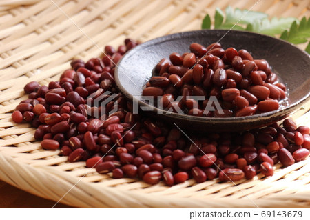 吃紅豆 69143679