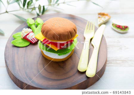 Hamburger made from felt Hamburger made from felt 69143843