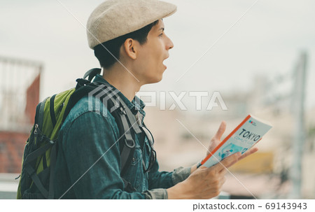 白人 外國人 男人 69143943