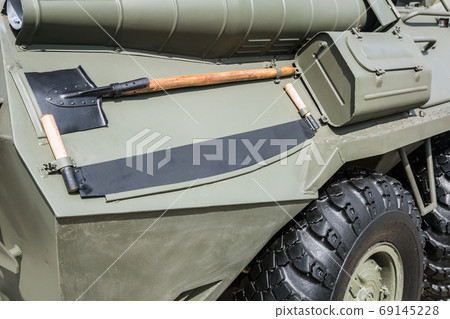 trench tool is mounted on the armor of a tank, armored personnel carrier 69145228