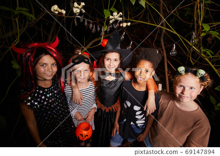 Childish Halloween party Childish Halloween party 69147894
