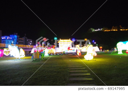 South Korea Jinju Nangang Festival South Korea Jinju Nangang Festival 69147995