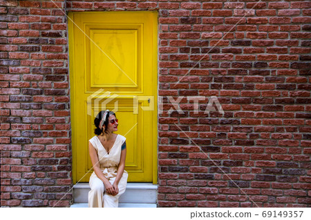 woman, people, lady 69149357