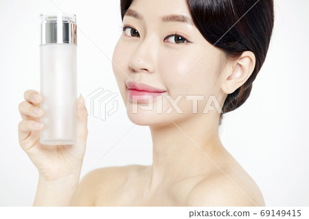 美麗，年輕的女人 69149415
