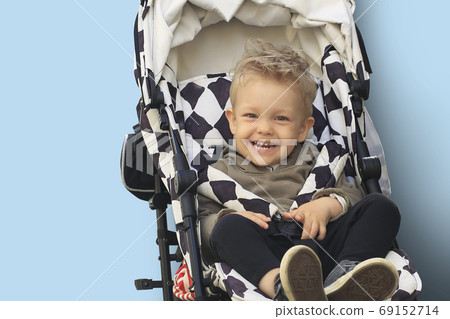child, stroller, baby 69152714