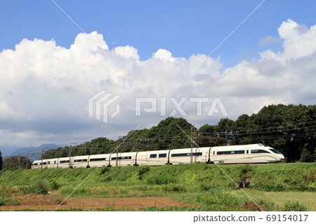 Odakyu Type 50000 Romance Car VSE Odakyu Type 50000 Romance Car VSE 69154017