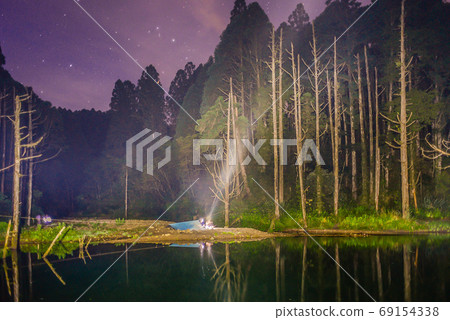 台灣高山湖泊-水漾森林 星空銀河 69154338