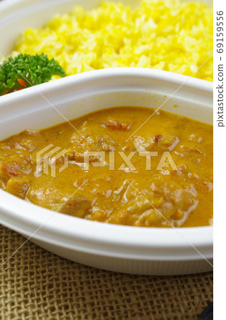 椰奶咖哩便當 69159556