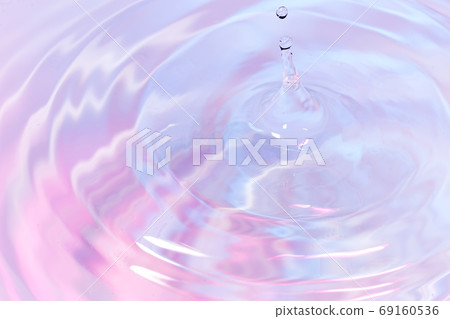 Water surface 69160536