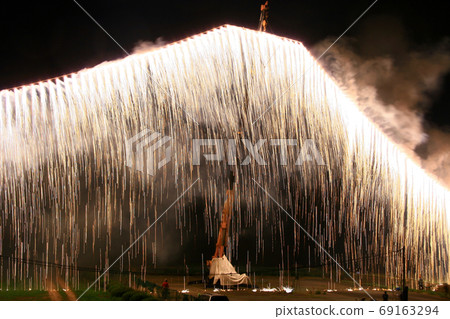 設備煙花。尼亞加拉富士。城祖鬼怒川煙花節。 69163294