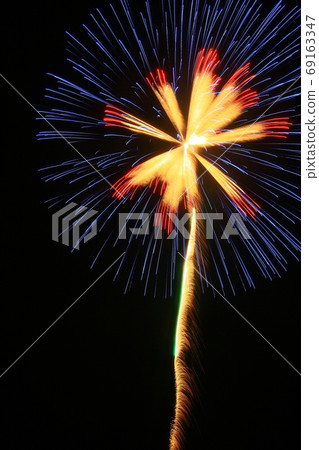 Fireworks image Fireworks image 69163347