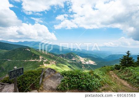 Kenashi Pass的風景(Gafu山上Kenashi Pass和Kogushi硫磺礦遺蹟的景色) Kenashi Pass的風景(Gafu山上Kenashi Pass和Kogushi硫磺礦遺蹟的景色) 69163563