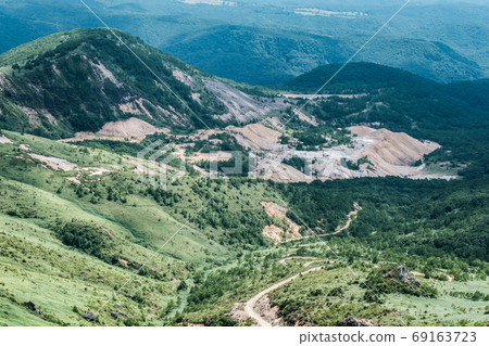 Scenery of Kenashi Pass (View of the Kogushi sulfur mine from Mt. Gafu) Scenery of Kenashi Pass (View of the Kogushi sulfur mine from Mt. Gafu) 69163723