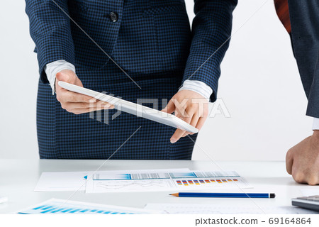 Company operational management and discussion Company operational management and discussion 69164864