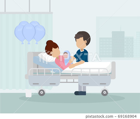 Maternity ward with familiy Maternity ward with familiy 69168904