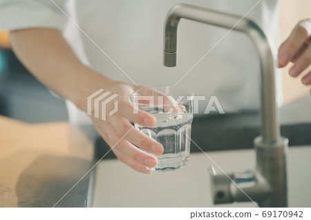 water supply, water, cup 69170942