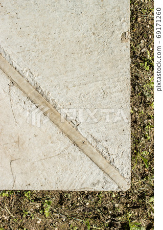An expantion joint corner of concrete basement vertical An expantion joint corner of concrete basement vertical 69171260