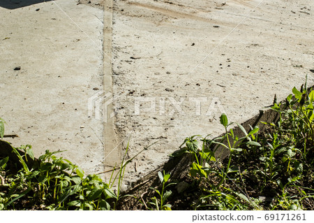 An expantion joint corner of concrete basement close up view An expantion joint corner of concrete basement close up view 69171261