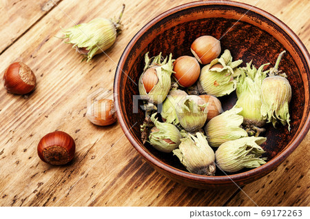 Hazelnuts or filbert Hazelnuts or filbert 69172263